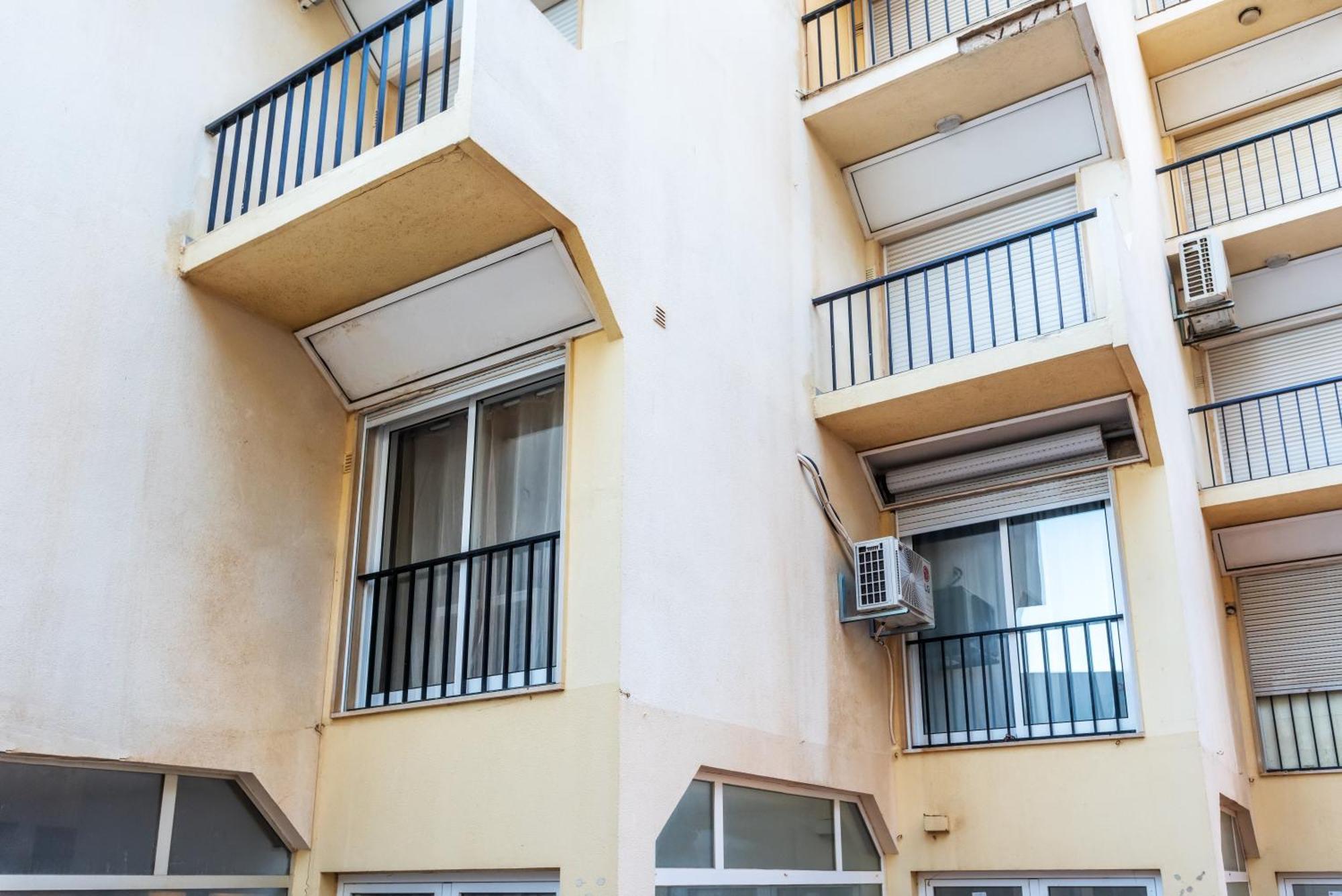 Bnb Homes Praia Da Rocha Beach Bright Apartment 50 M Away From The Ocean ปอร์ติเมา ภายนอก รูปภาพ