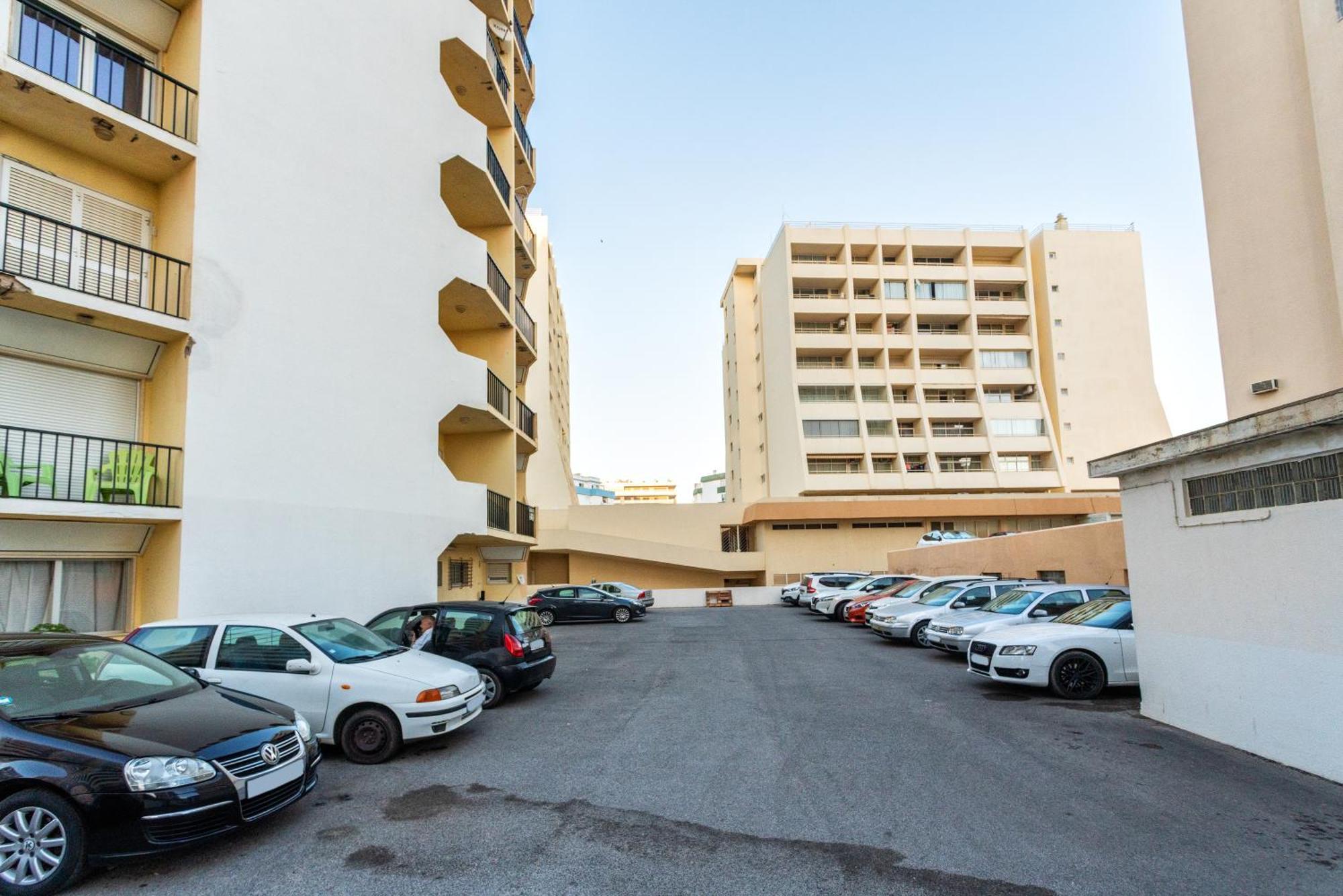 Bnb Homes Praia Da Rocha Beach Bright Apartment 50 M Away From The Ocean ปอร์ติเมา ภายนอก รูปภาพ
