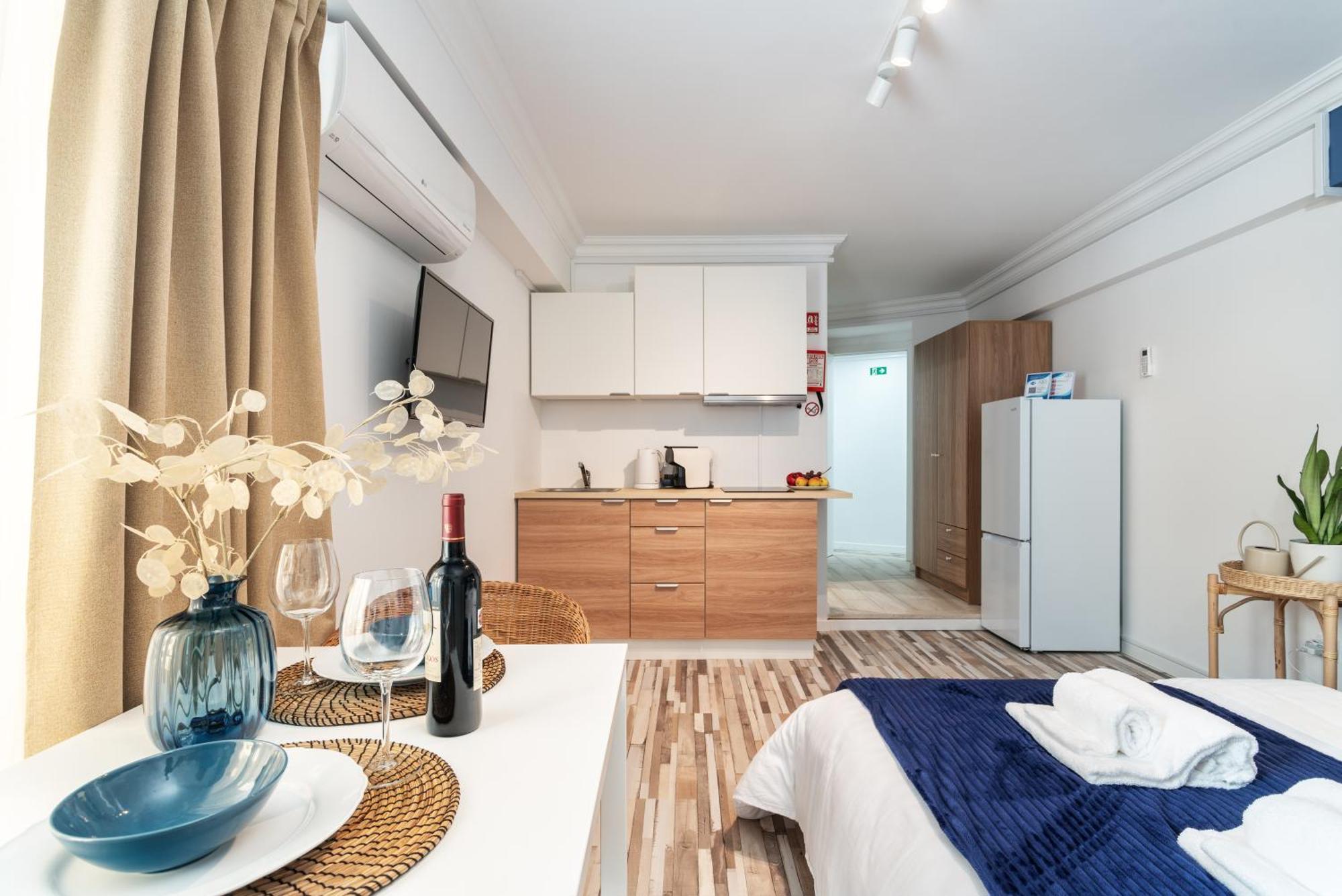 Bnb Homes Praia Da Rocha Beach Bright Apartment 50 M Away From The Ocean ปอร์ติเมา ภายนอก รูปภาพ